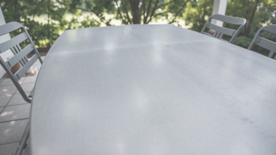 Dlaczego czyszczenie aluminium może być problematyczne?